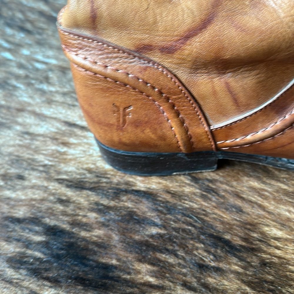 Women‘s Frye Tan Leather Boots - Picture 6 of 9